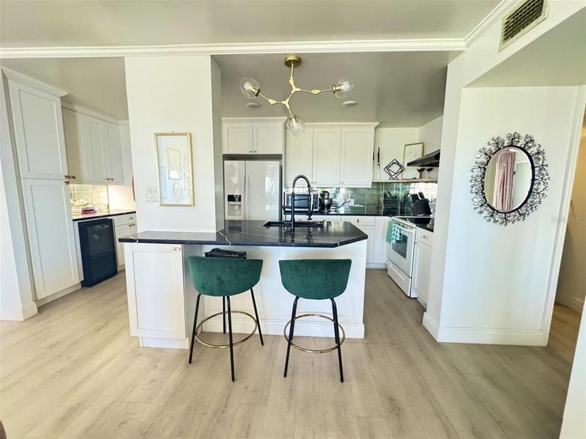 Picture of 4141 Bayshore Boulevard Unit 1103, Tampa FL 33611
