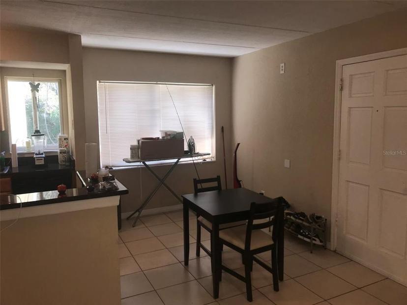 Picture of 3206 W Azeele Street Unit 226, Tampa FL 33609