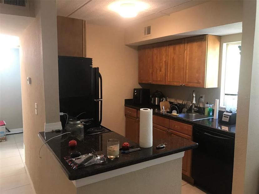 Picture of 3206 W Azeele Street Unit 226, Tampa FL 33609