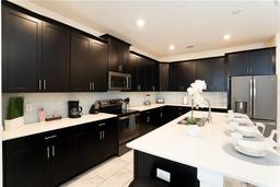 Picture of 1577 Mulligan Boulevard, Davenport, FL 33896