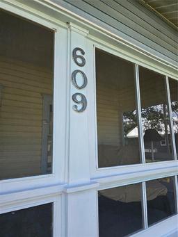 Picture of 609 N Orange Avenue, Arcadia, FL 34266