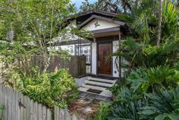 Picture of 1000 E Anderson Street, Orlando, FL 32801