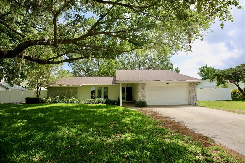Picture of 2004 Chickwood Court, Tampa FL 33618