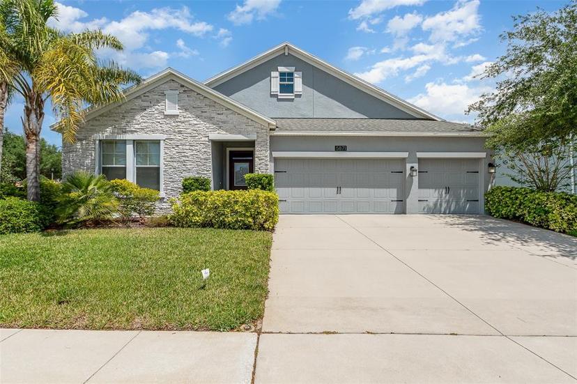 Picture of 5871 Alenlon Way, Mount Dora FL 32757
