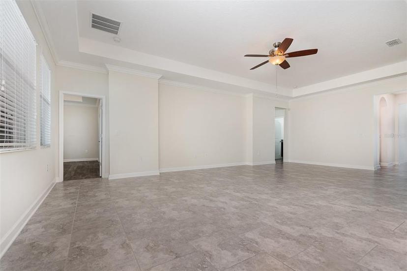 Picture of 5871 Alenlon Way, Mount Dora FL 32757