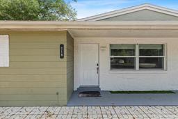 Picture of 817 E 145Th Avenue, Tampa, FL 33613