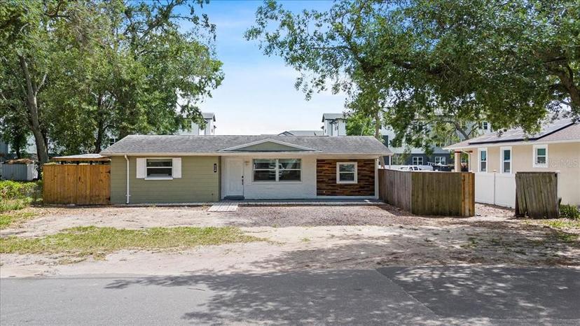 Picture of 817 E 145Th Avenue, Tampa FL 33613