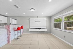 Picture of 817 E 145Th Avenue, Tampa, FL 33613