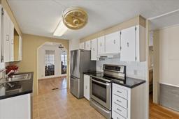 Picture of 34 Honeysuckle Court Unit 6, Safety Harbor, FL 34695