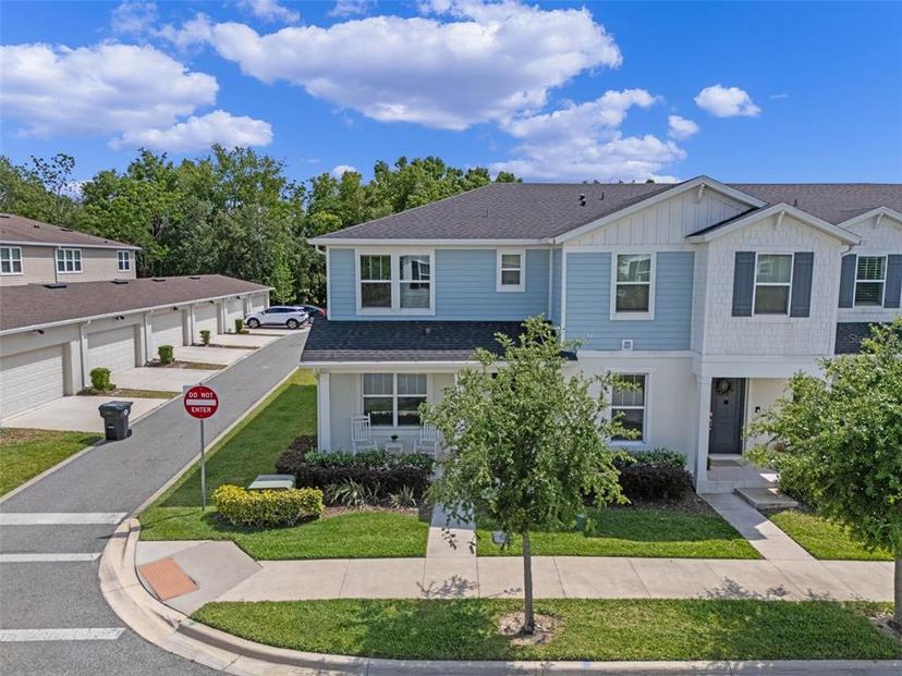 Picture of 1324 Painted Bunting Avenue, Oakland FL 34787
