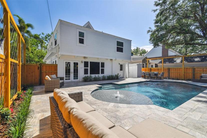 Picture of 2527 W Watrous Avenue, Tampa FL 33629