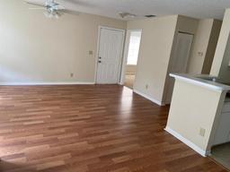 Picture of 1089 S Hiawassee Road Unit 314, Orlando, FL 32835