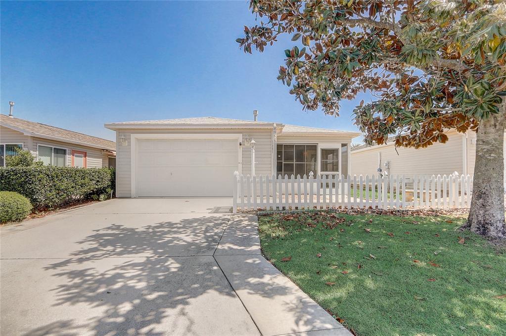 Picture of 1461 Sothell Street, The Villages, FL 32162