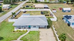 Picture of 498 W 7Th Street, Frostproof, FL 33843