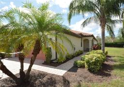 Picture of 6740 Willowshire Way, Bradenton, FL 34212