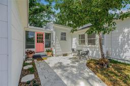 Picture of 3500 6Th Avenue N, St Petersburg, FL 33713