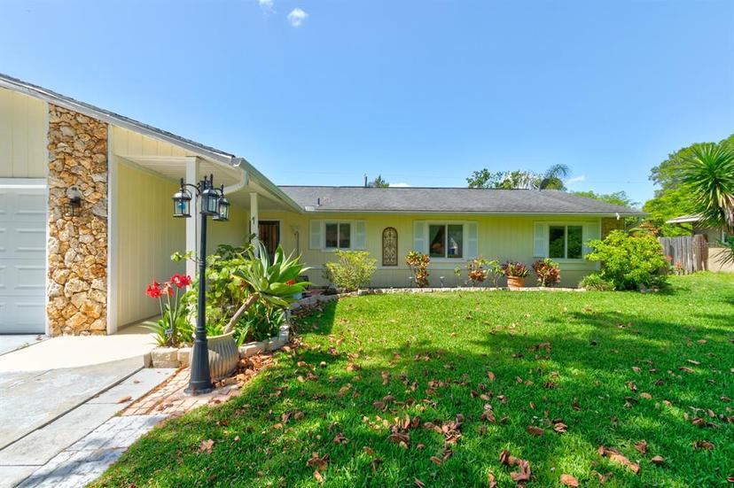 Picture of 2914 Sabal Palm Drive, Edgewater FL 32141