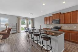 Picture of 662 Petal Mist Lane, Brooksville, FL 34604