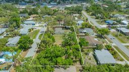 Picture of 275 Burke Road, Venice, FL 34293