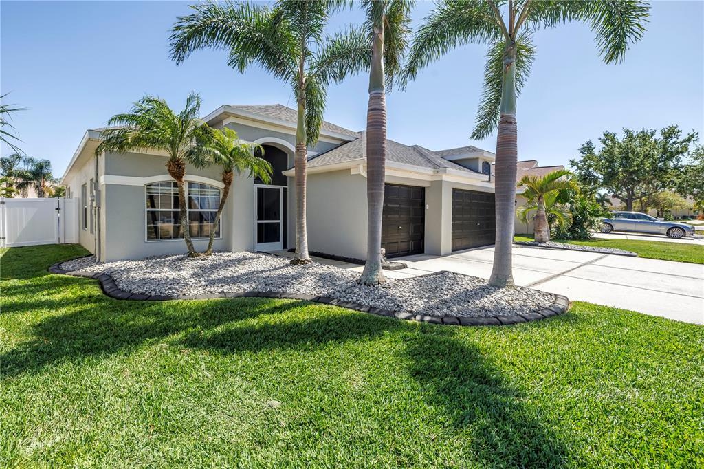 Picture of 511 York Dale Drive, Ruskin, FL 33570