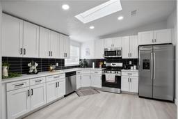 Picture of 4713 S Myrtle View Drive S, Mulberry, FL 33860