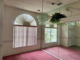 Picture of 1734 Powder Ridge Dr, Valrico, FL 33594