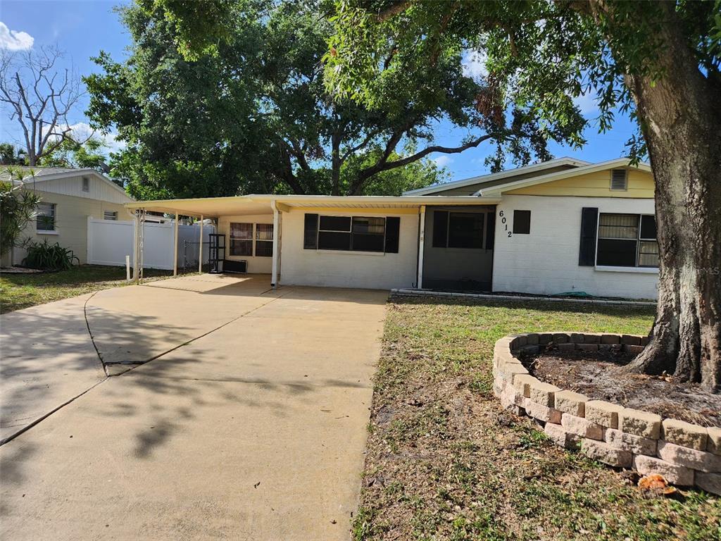 Picture of 6012 Frond Way, Apollo Beach, FL 33572