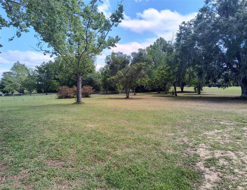 Picture of 8921 S Thoroughbred Point, Inverness FL 34452