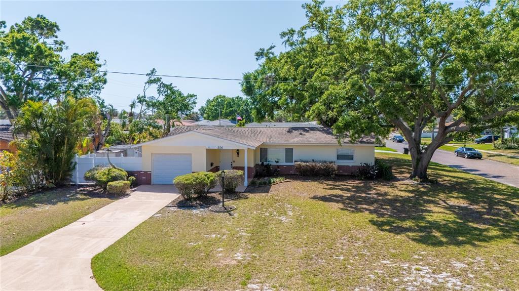 Picture of 226 75Th Street N, St Petersburg, FL 33710