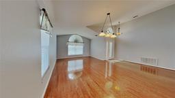 Picture of 1080 View Pointe Way, Lakeland, FL 33813