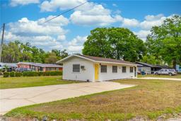 Picture of 1401 E Carolina Avenue, Deland, FL 32724