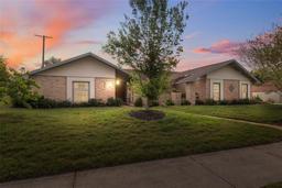 Picture of 2906 Beagle Place, Seffner, FL 33584