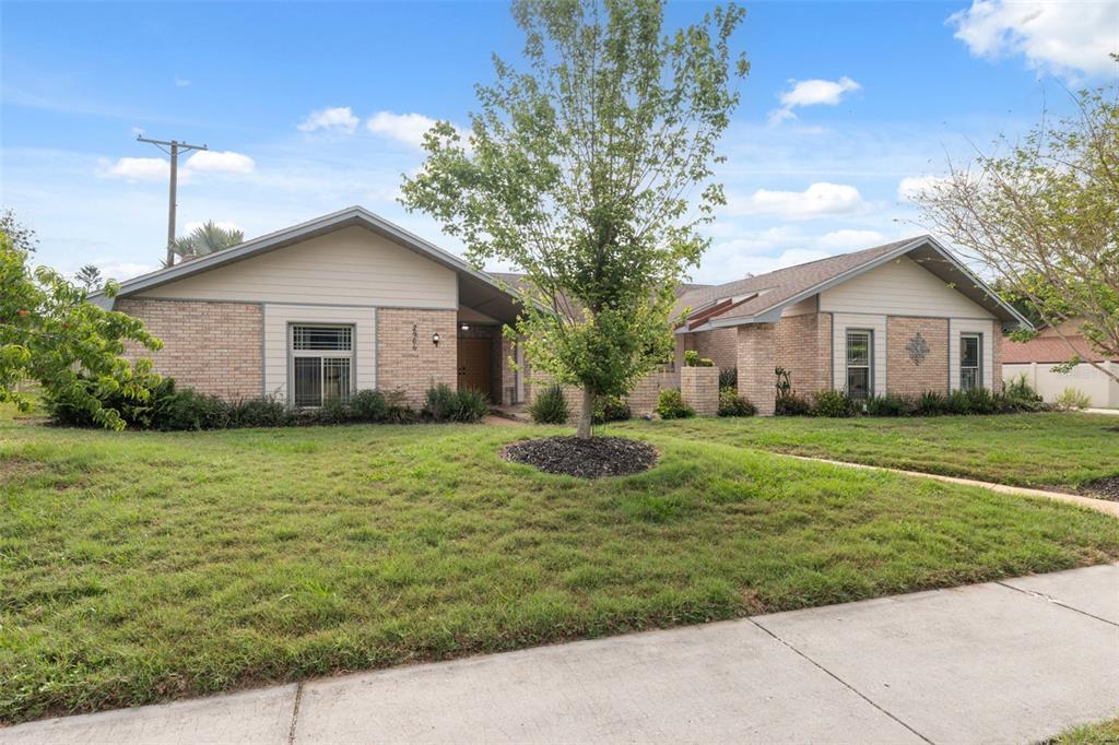 Picture of 2906 Beagle Place, Seffner, FL 33584