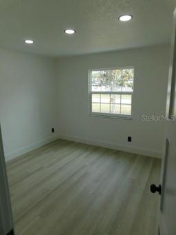 Picture of 527 Stillwater Dr, Oviedo, FL 32765
