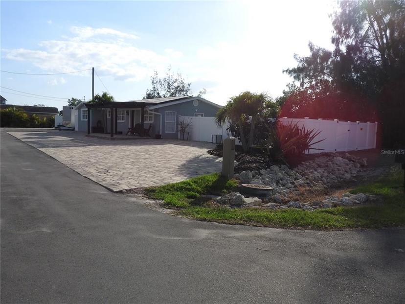 Picture of 8822 Rocky Creek Drive, Tampa FL 33615