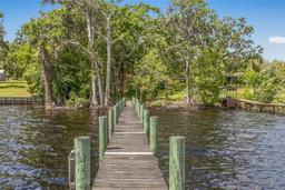 Picture of 311 S Prospect Street, Crescent City, FL 32112