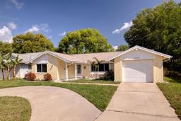 Picture of 8505 Lincolnshire Drive, Hudson, FL 34667