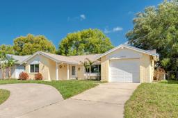 Picture of 8505 Lincolnshire Drive, Hudson, FL 34667