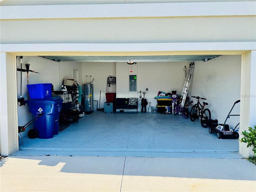Picture of 897 Laurel View Way, Groveland FL 34736