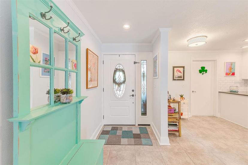 Picture of 4212 Mill Valley Court, Tampa FL 33618
