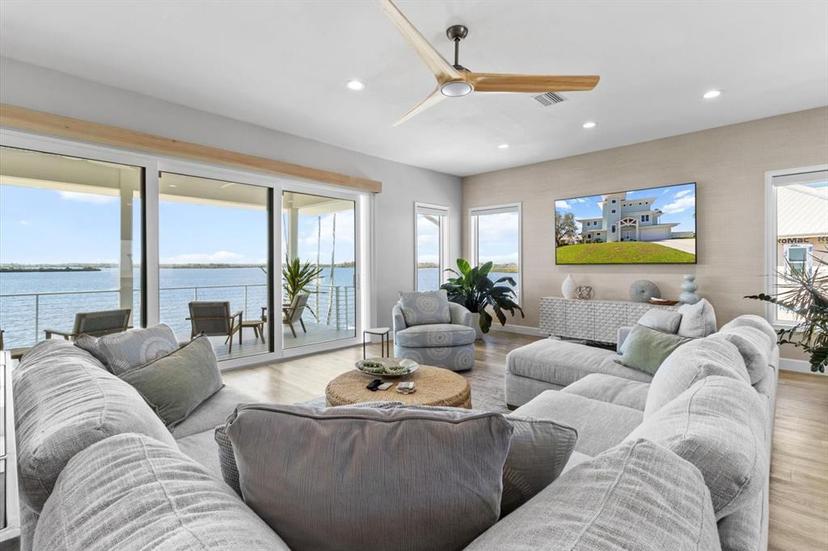 Picture of 12010 W Bayshore Drive, Crystal River FL 34429