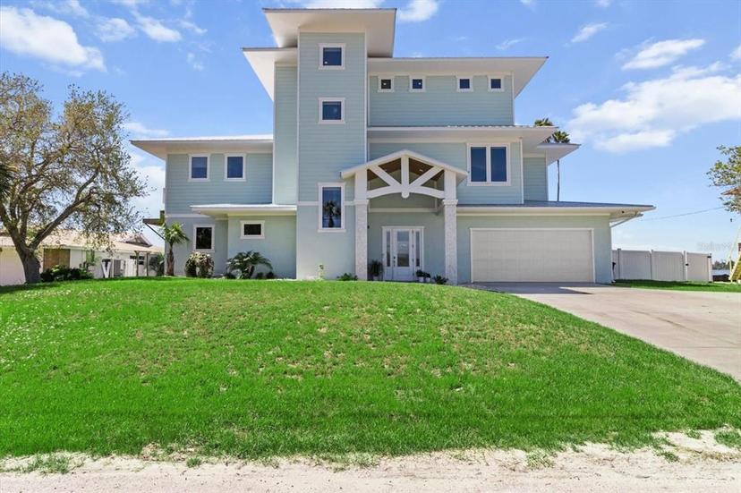 Picture of 12010 W Bayshore Drive, Crystal River FL 34429