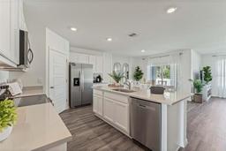 Picture of 155 Amberwood Way, Umatilla, FL 32784
