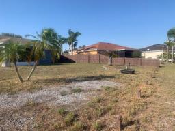 Picture of 10540 Carloway Hills Drive, Wimauma, FL 33598