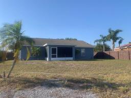 Picture of 10540 Carloway Hills Drive, Wimauma, FL 33598