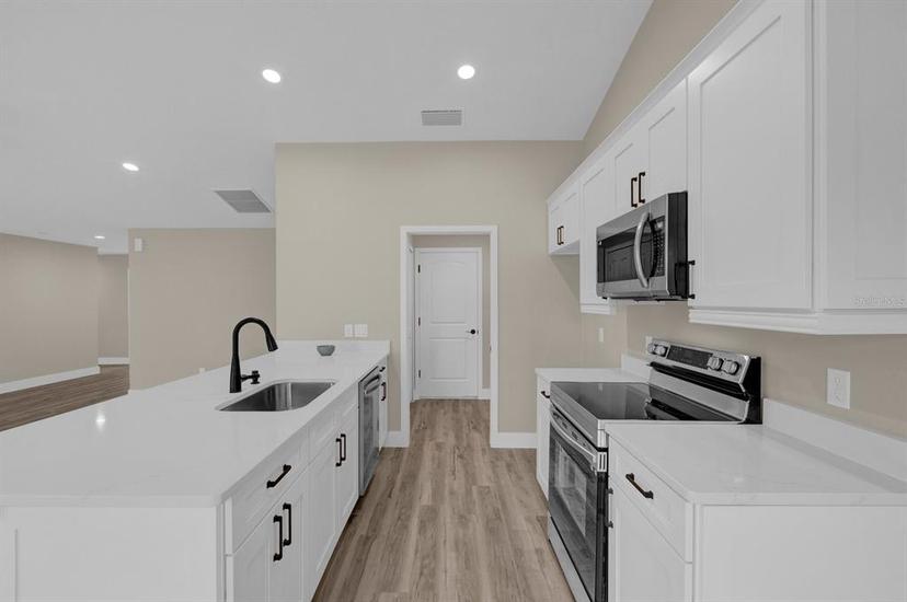 Picture of 16380 SE 83Rd Court, Summerfield FL 34491