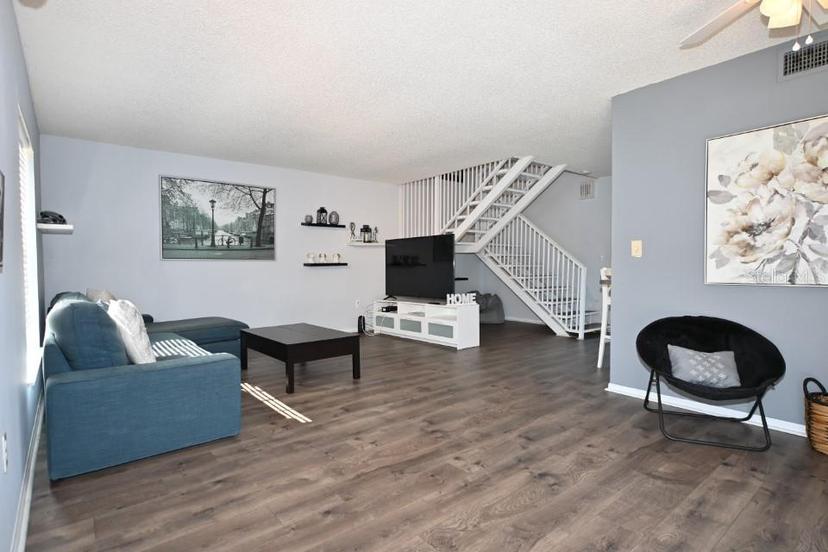 Picture of 5348 Saddlebrook Way Unit 2, Wesley Chapel FL 33543
