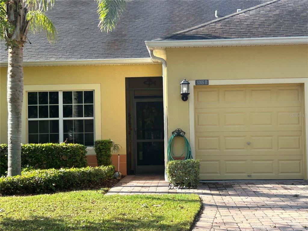 Picture of 3205 Sonesta Court Unit B, Clermont, FL 34711