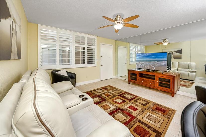 Picture of 7645 Sun Island Drive S Unit 304, South Pasadena FL 33707