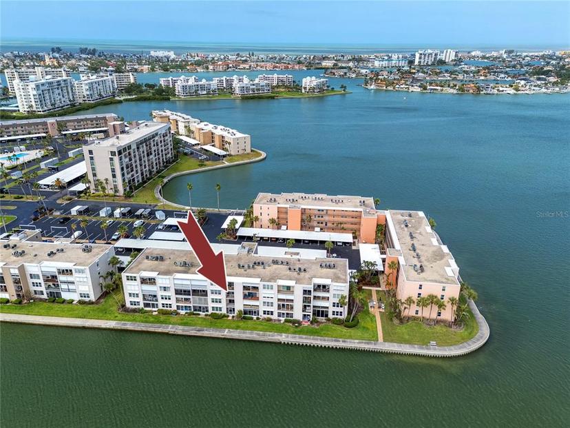 Picture of 7645 Sun Island Drive S Unit 304, South Pasadena FL 33707